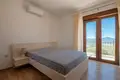 Haus 3 Schlafzimmer 176 m² Dobrota, Montenegro