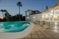 6 bedroom house 860 m² Bel Air, Spain