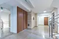 Mieszkanie 3 pokoi 100 m² w Warszawa, Polska