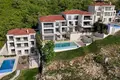 Villa 6 habitaciones 450 m² Rijeka-Rezevici, Montenegro