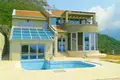 3 bedroom villa 500 m² Bar, Montenegro