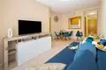 Mieszkanie 3 pokoi 60 m² Torrevieja, Hiszpania
