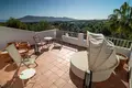 4-Schlafzimmer-Villa 530 m² l Alfas del Pi, Spanien