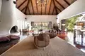 villa de 5 dormitorios  Estepona, Španjolska