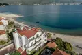 Hotel 748 m² en Bijela, Montenegro