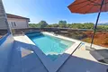 4 bedroom house 280 m² Radici, Croatia