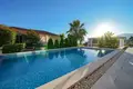 Villa de 4 dormitorios 285 m² Tivat, Montenegro