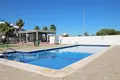 Bungalow z 2 sypialniami 65 m² Torrevieja, Hiszpania