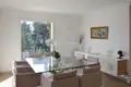 villa de 5 chambres 240 m² en France, France