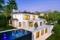 5-Schlafzimmer-Villa  Marbella, Spanien