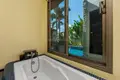 Villa mit 2 Schlafzimmern 90 m² Rawai, Thailand