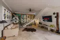 3-Schlafzimmer-Villa  Tibubeneng, Indonesien
