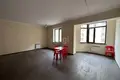 Kvartira 3 xonalar 105 m² Samarqandda