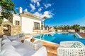 Haus 16 Schlafzimmer 1 337 m² Benahavis, Spanien
