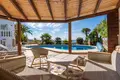 Villa de 4 dormitorios 297 m² Teulada, Španjolska