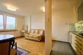 Mieszkanie 2 pokoi 40 m² w Warszawa, Polska
