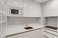 2 bedroom apartment 82 m² Marbella, Spain