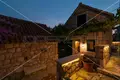 Haus 6 Zimmer 287 m² Omis, Kroatien