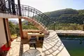 Villa de 7 dormitorios 650 m² Becici, Montenegro