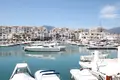 Mieszkanie 2 pokoi 87 m² Marbella, Hiszpania
