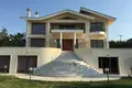 Villa 8 bedrooms 1 100 m² Municipality of Thessaloniki, Greece