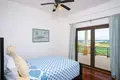 4 bedroom house 554 m² Roatan, Honduras