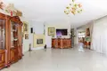 Haus 6 zimmer 320 m² Warschau, Polen