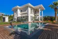 Villa de 6 pièces 465 m² Aksu, Turquie