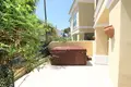 3-Schlafzimmer-Villa 176 m² Marbella, Spanien