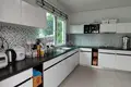 4-Schlafzimmer-Villa 197 m² Ban Bang Ku, Thailand