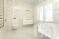 Cottage 347 m² Rahazy, Belarus