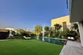 Villa 6 habitaciones 1 352 m² Dubái, Emiratos Árabes Unidos