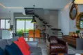 Villa de tres dormitorios 303 m² Ban Nai Trok, Tailandia