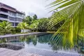 Piso independiente 3 habitaciones 281 m² Phuket, Tailandia
