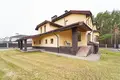 Casa de campo 389 m² Soniecny, Bielorrusia