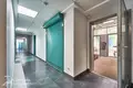 Büro 10 Zimmer 600 m² in Minsk, Weißrussland