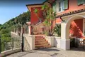 4-Zimmer-Villa 320 m² Bordighera, Italien