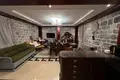 Propiedad comercial 300 m² en Josice, Montenegro