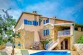 3 bedroom villa 170 m² Milohnici, Croatia