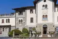 Отель 4 000 м² Бергамо, Италия