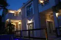 villa de 5 chambres 218 m² Tivat, Monténégro