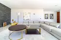5 bedroom house 643 m² San Pedro Alcantara, Spain