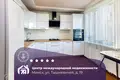 Mieszkanie 2 pokoi 62 m² Mińsk, Białoruś