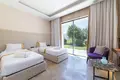 Villa de 9 habitaciones 526 m² Donji Orahovac, Montenegro
