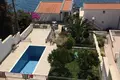 Haus 6 Zimmer 366 m² Dobra Voda, Montenegro