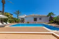 Villa de 4 dormitorios 168 m² Orihuela, Španjolska