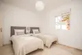 Mieszkanie 2 pokoi 125 m² Ricmar, Hiszpania