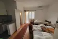 Haus 10 Schlafzimmer  Zelenika, Montenegro