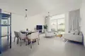 Studio apartment 3 bedrooms  Dubai, United Arab Emirates
