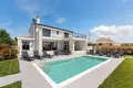 3 bedroom house 290 m² Brtonigla, Croatia